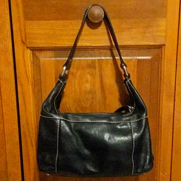 Fossil Bags Fossil Black Leather Shoulder Bag Poshmark